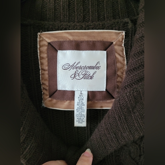 Abercrombie & Fitch Chocolate Cable Knit Cardigan Wool Blend L(Juniors) Small(W) - Picture 2 of 16